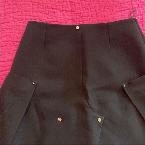 Marios Schwab Elegant Black Skirt, US2 - Picture 3 of 8